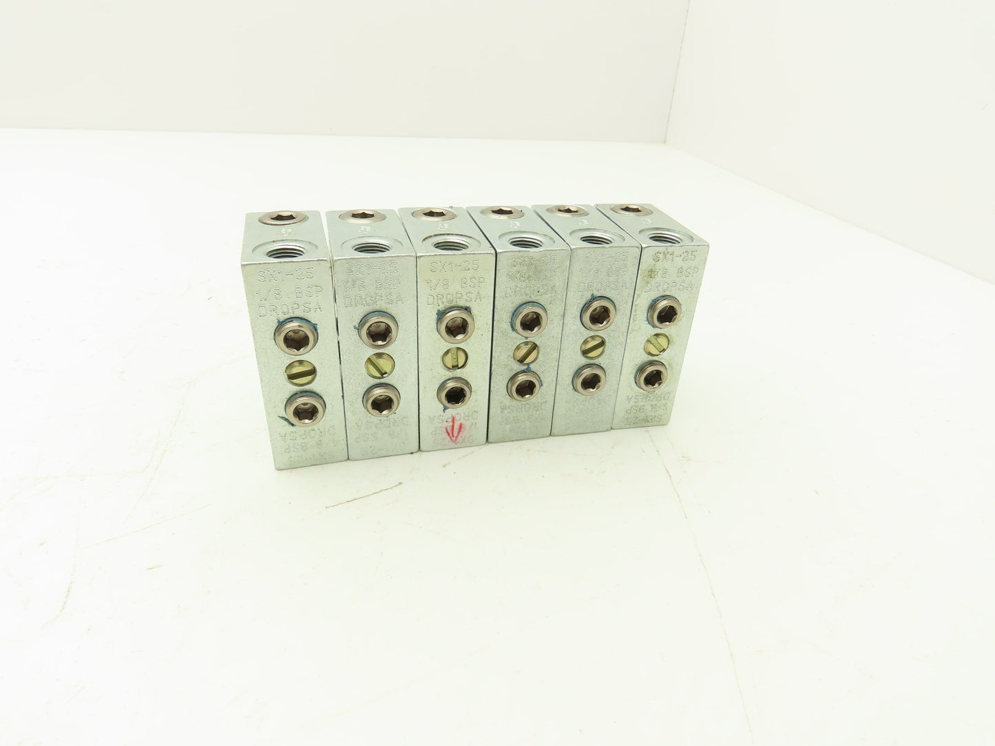 DropsA SX1-25 Modular Lubricator Divider Valve Block 1/8" BSP Lot of 6