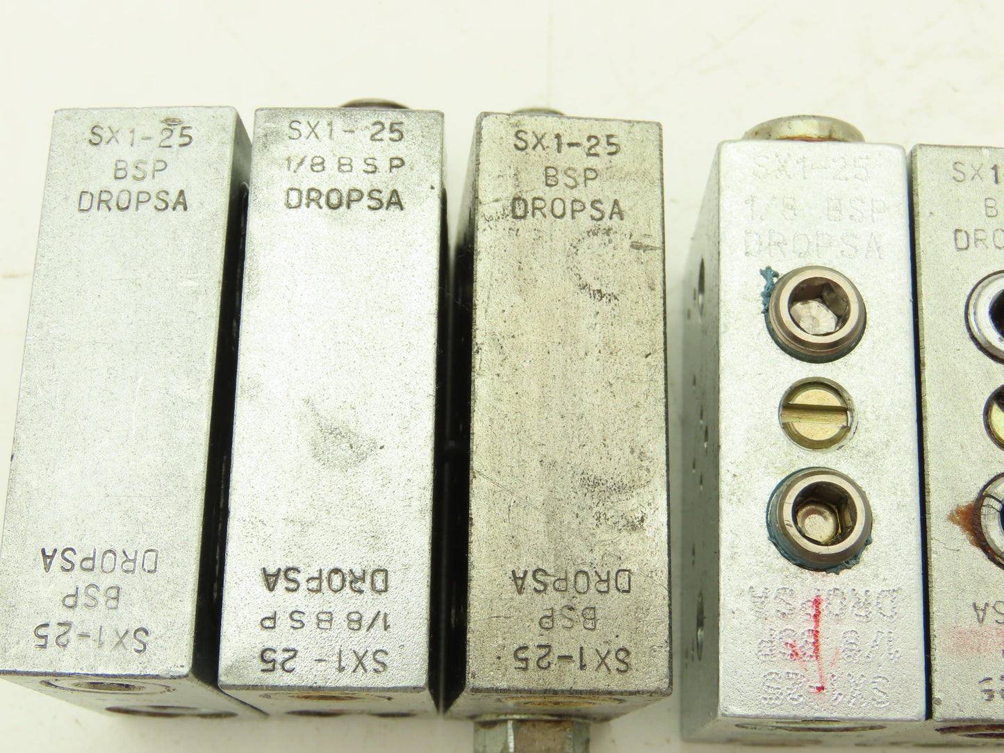 DropsA SX1-25 Modular Lubricator Divider Valve Block 1/8" BSP Lot of 7