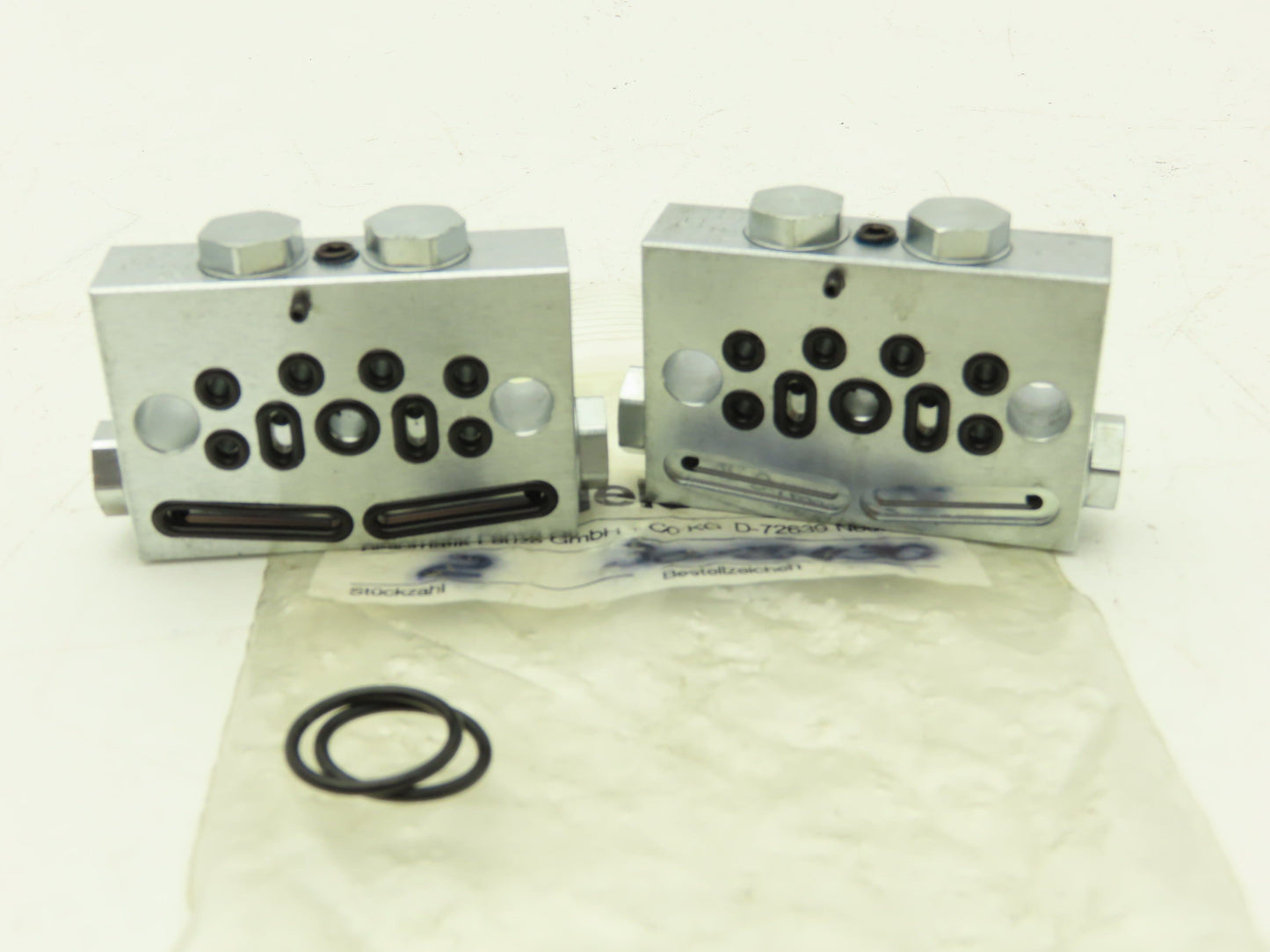 Bielomatik VE30, VE42 Modular Lubricator Divider Valve Block 1/8" BSP Lot of 4