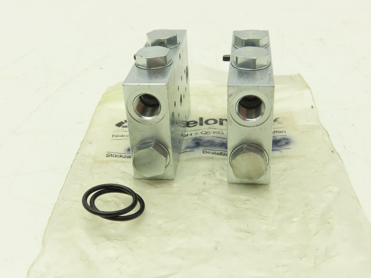 Bielomatik VE30, VE42 Modular Lubricator Divider Valve Block 1/8" BSP Lot of 4