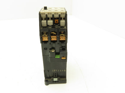 Siemens 3TB43 17-0B Contactor 600VAC 30A 11kW 3PH 15HP 24VDC Coil