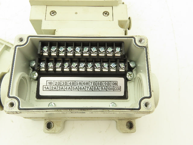 SMC SY3100-5UD1 Solenoid Valves 2 Pos 5 Port 24VDC 20-Pin Terminal Junction Box