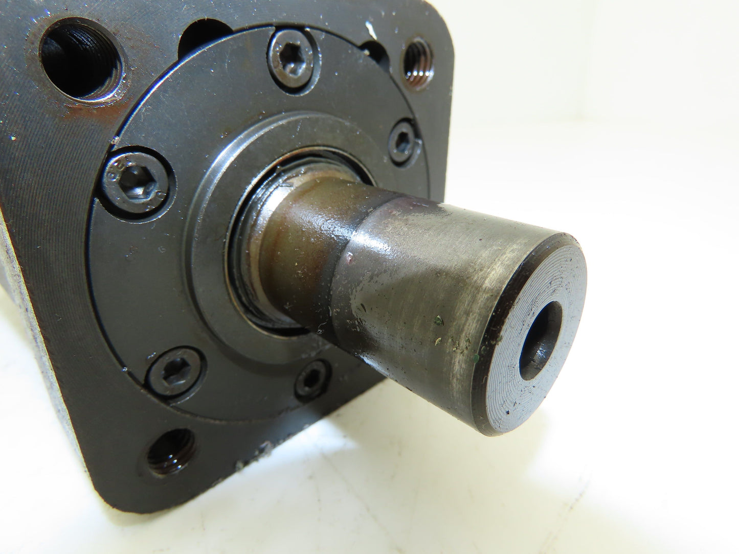 Danfoss 151-5175 OMPA 160 Orbital Hydraulic Motor 4-Bolt C-Flange