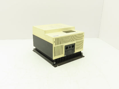 Lenze 8105 E.4G.12 8100 Inverter Drive 240VAC 7A 0-200Hz Output