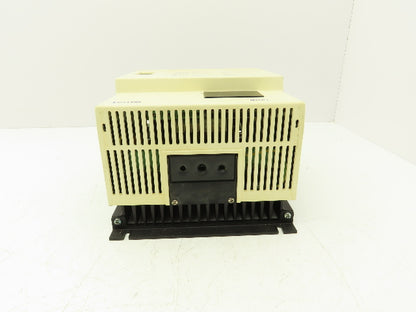 Lenze 8105 E.4G.12 8100 Inverter Drive 240VAC 7A 0-200Hz Output