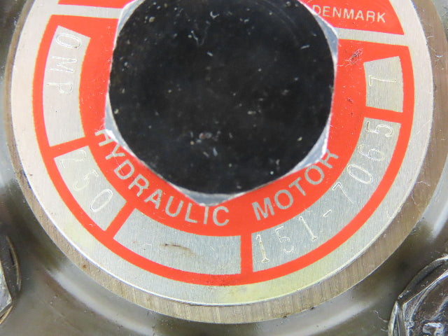 Danfoss 151-7065 OMP 250 Orbital Hydraulic Motor 4-Bolt C-Flange