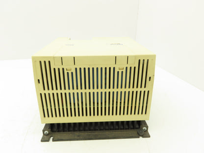 Lenze 8105 E.6A.21 8100 Inverter Drive 240VAC 7A 0-199Hz Output