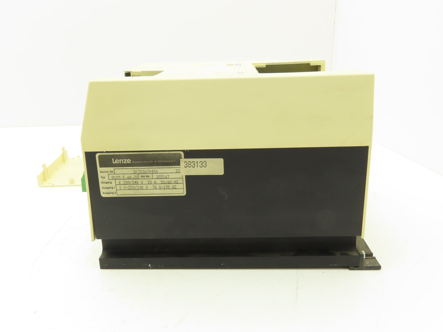 Lenze 8105 E.6A.21 8100 Inverter Drive 240VAC 7A 0-199Hz Output