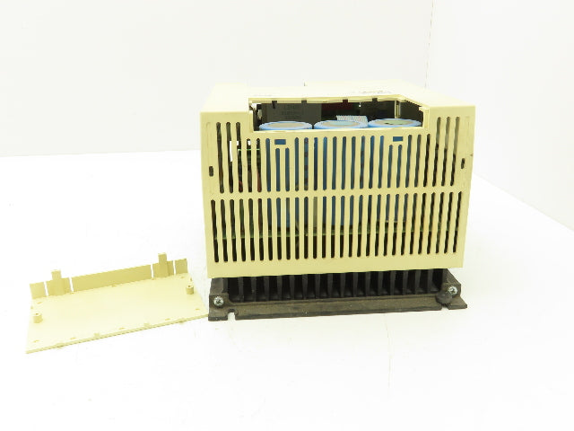 Lenze 8105 E.6A.21 8100 Inverter Drive 240VAC 7A 0-199Hz Output