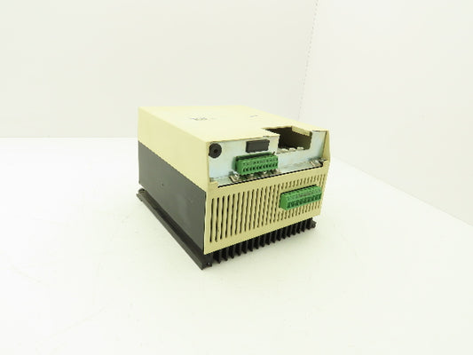 Lenze 8105 E.6A.21 8100 Inverter Drive 240VAC 7A 0-199Hz Output