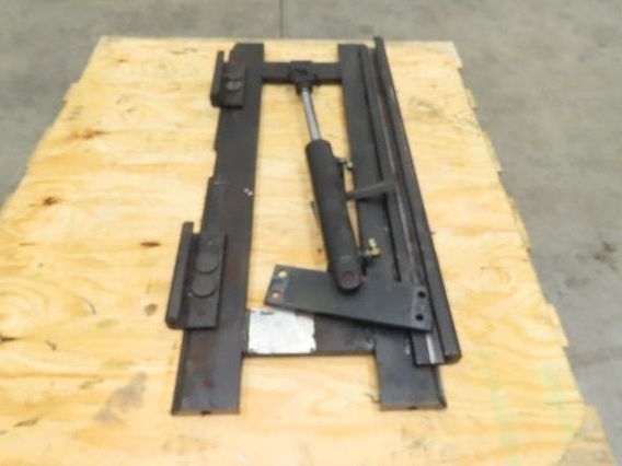 Yale Forklift Class 2 SideShift Attachment 16" x 39" Wide 3000lbs