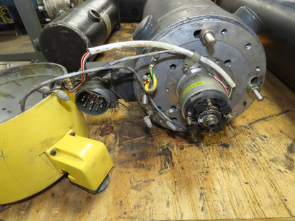 Fanuc Model 30M DC Servo Motor 210V 1200 RPM - Encoder A290-0601-T805 5X