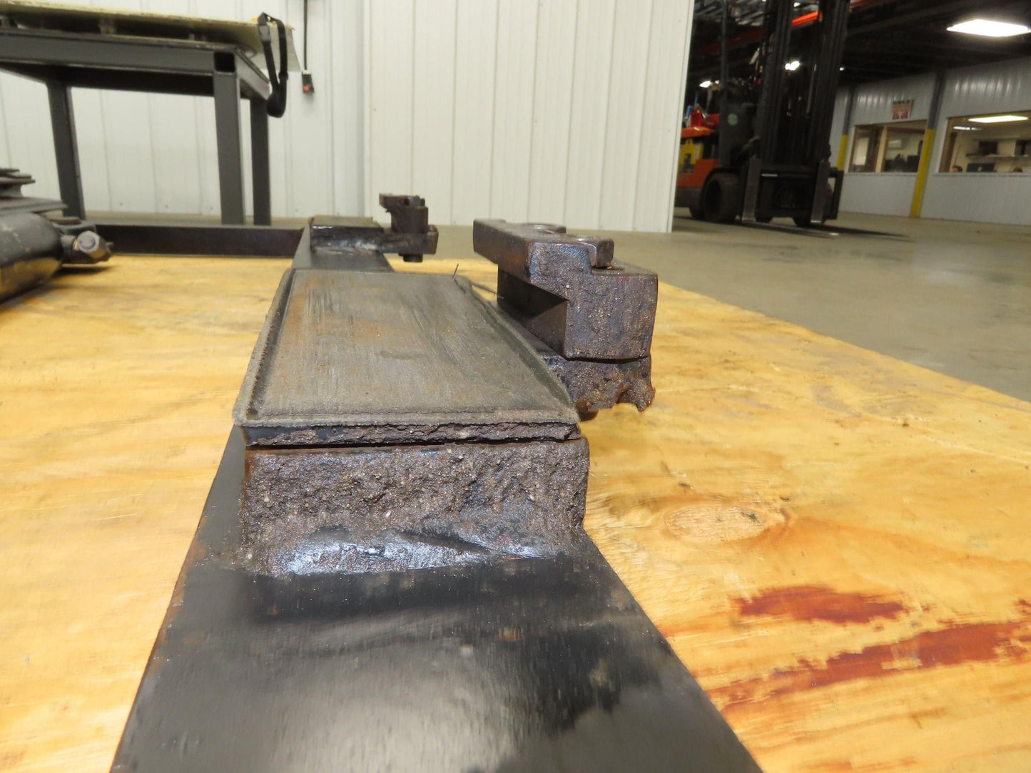 Bolzoni Auramo Forklift Class 2 SideShift Attachment 16" x 41" Wide 5500lbs