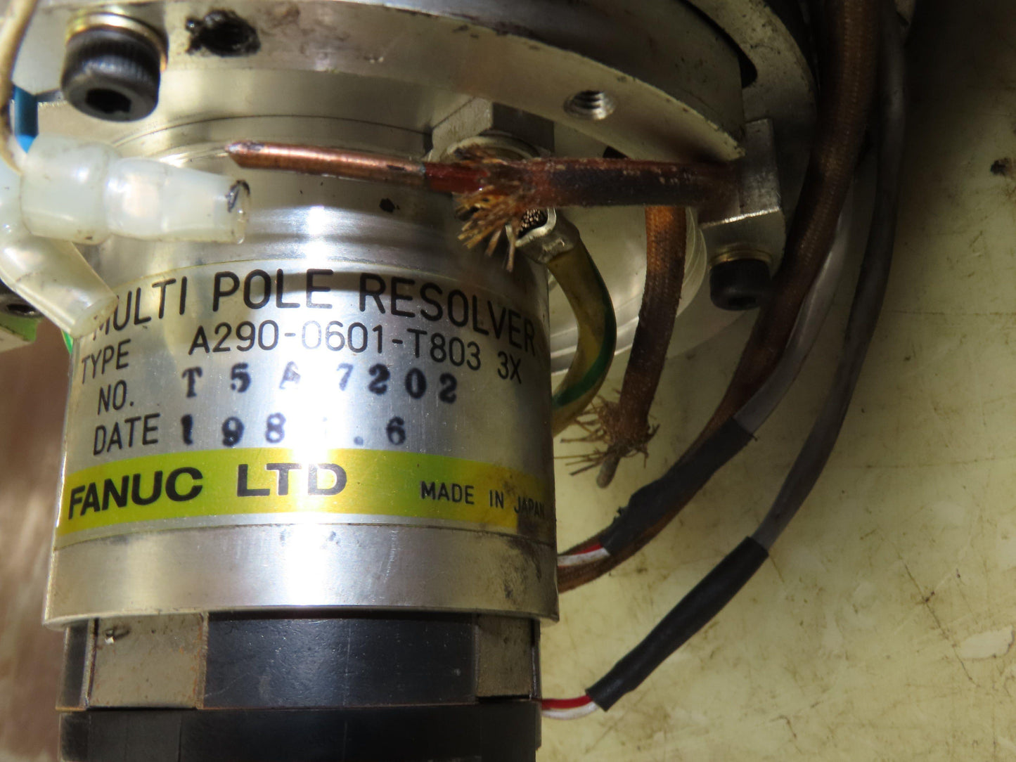 Fanuc A06B-0645-B003 6L DC Servo Motor 140V 2000rpm - Encoder A290-0601-T803 3X