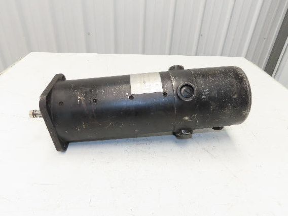 Fanuc A06B-0645-B003 6L DC Servo Motor 140V 2000rpm - Encoder A290-0601-T803 3X