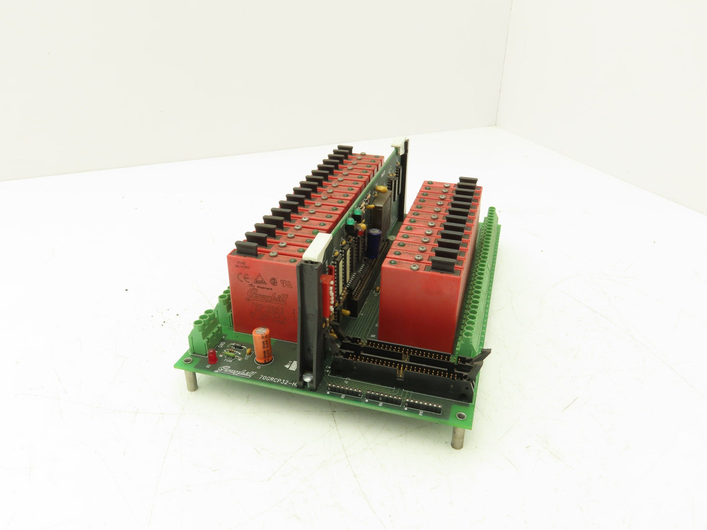 Grayhill 70GRCP32-HL PLC Relay 32-Channel Circuit PMX32D Board 70G-IDC5 Relays