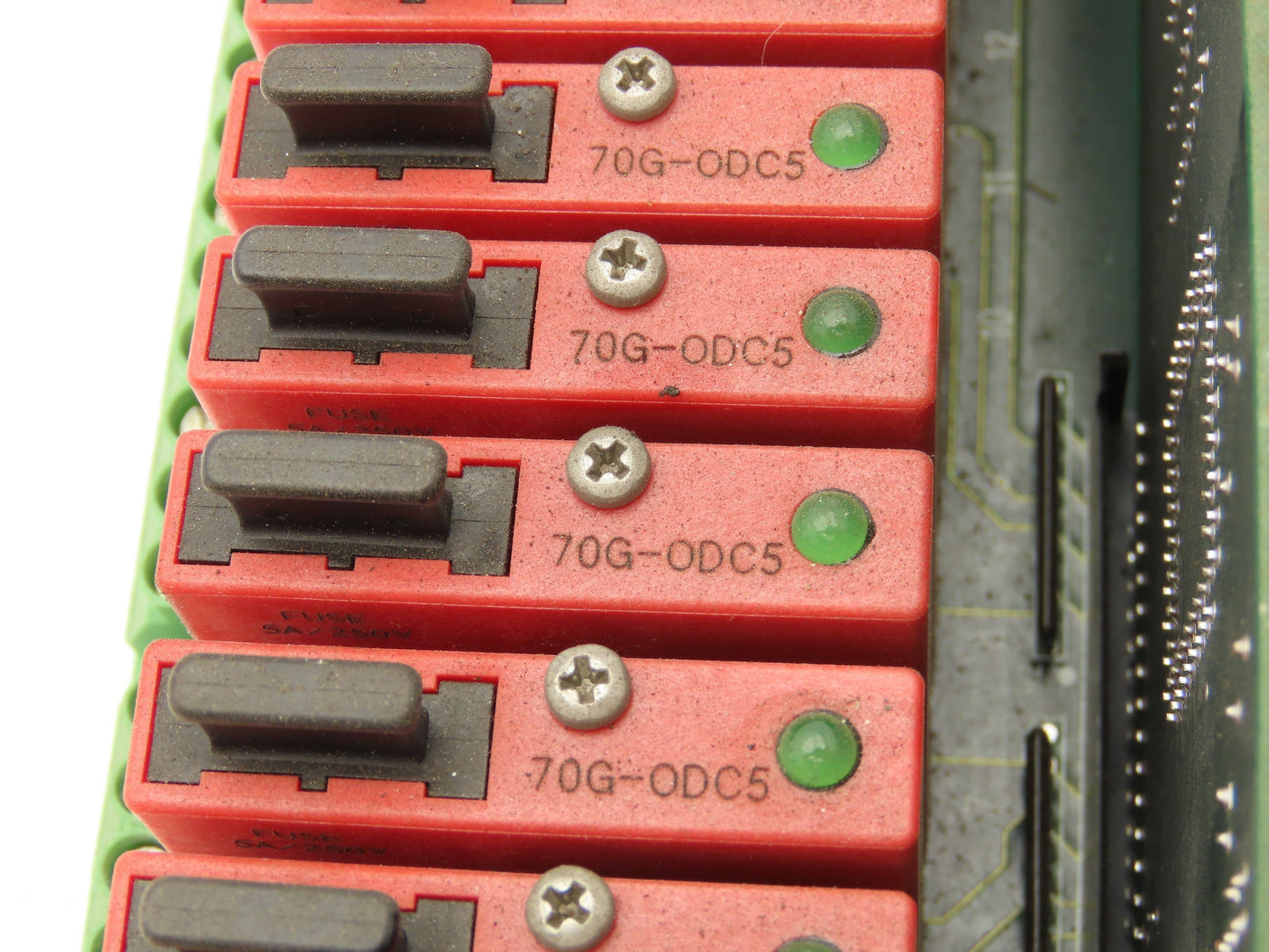 Grayhill 70GRCP32-HL PLC Relay 32-Channel Circuit PMX32D Board 70G-IDC5 Relays