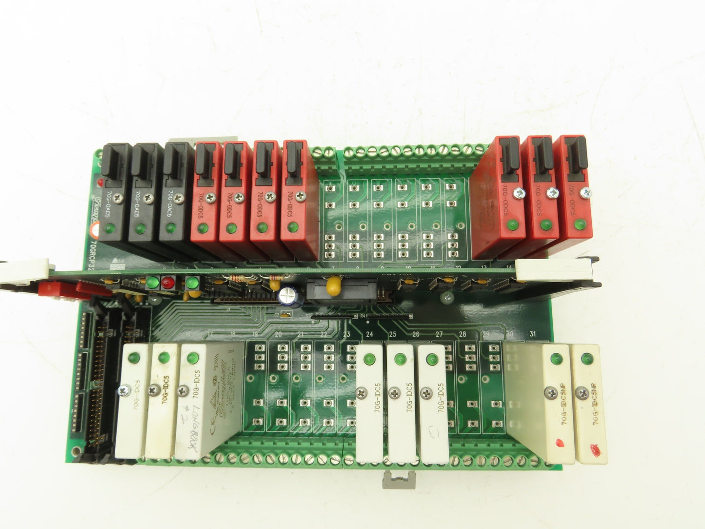Grayhill 70GRCP32-HL PLC Relay 32-Channel Circuit PMX32D Board 70G-IDC5 Relays