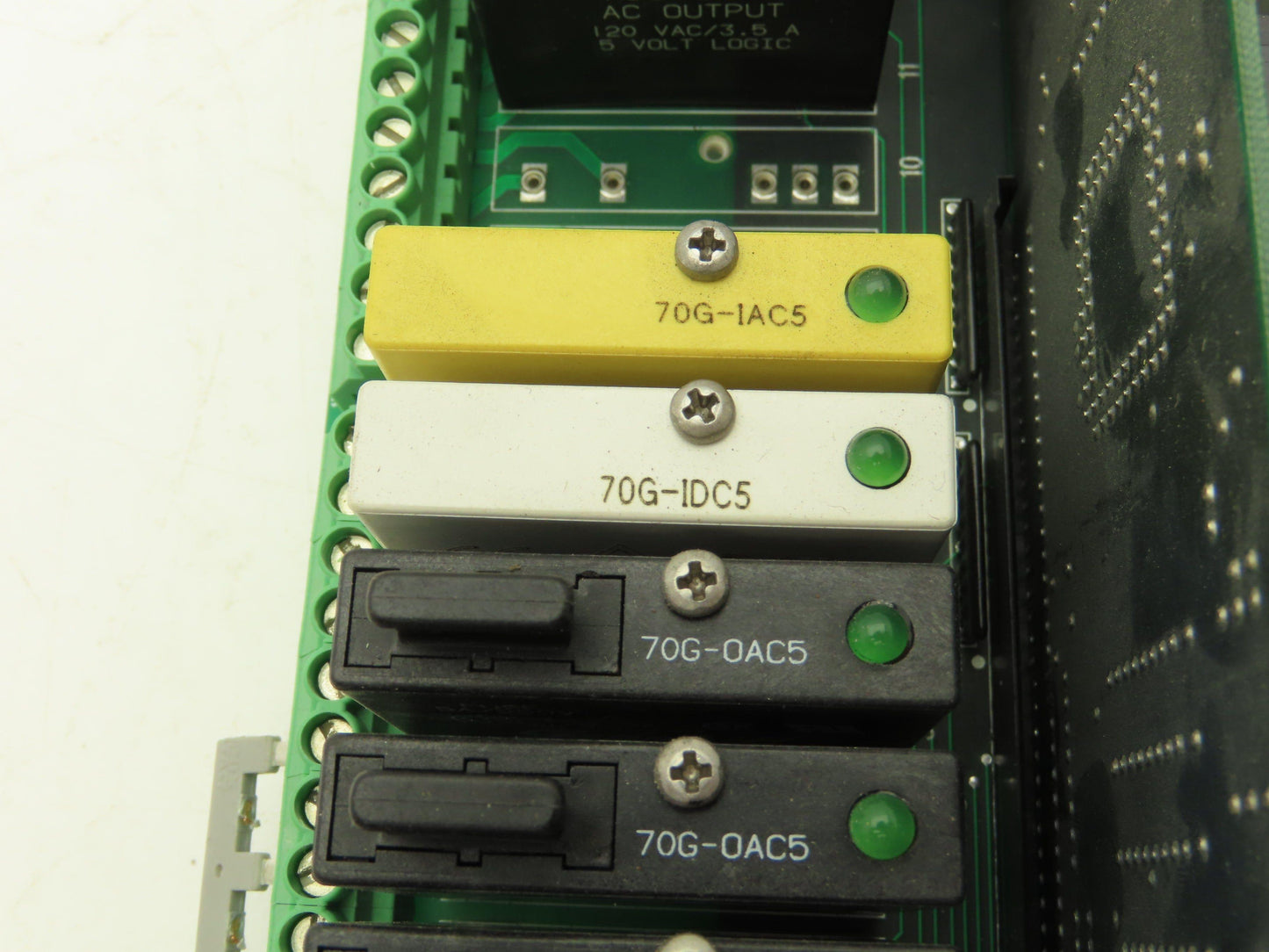 Grayhill 70GRCP32-HL PLC Relay 32-Channel Circuit PMX32D Board 70G-IDC5 Relays