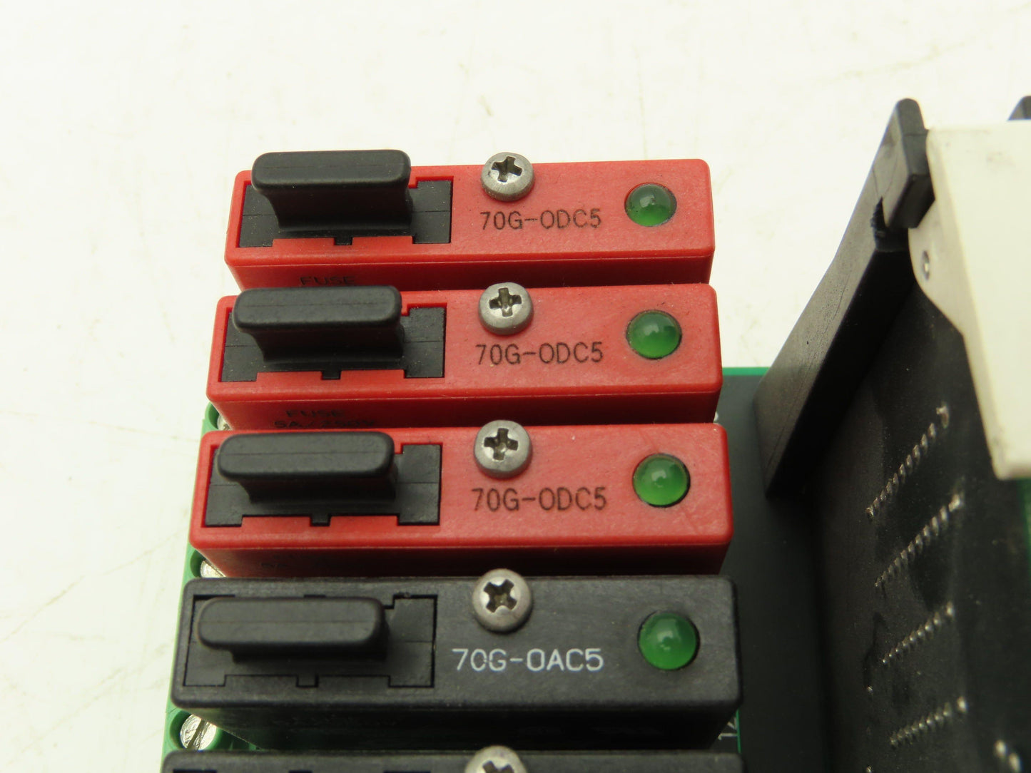 Grayhill 70GRCP32-HL PLC Relay 32-Channel Circuit PMX32D Board 70G-IDC5 Relays