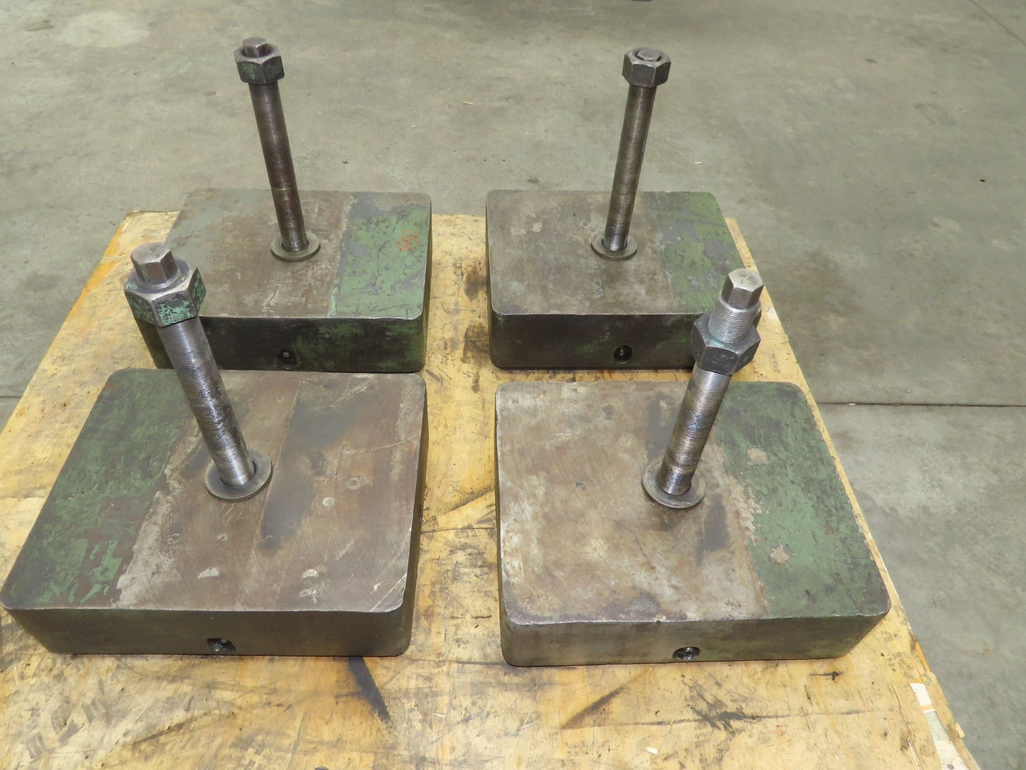 Industrial Machine Leveling Feet 13x16" Pad 1.5"-12 Thread  Set of 4 Green