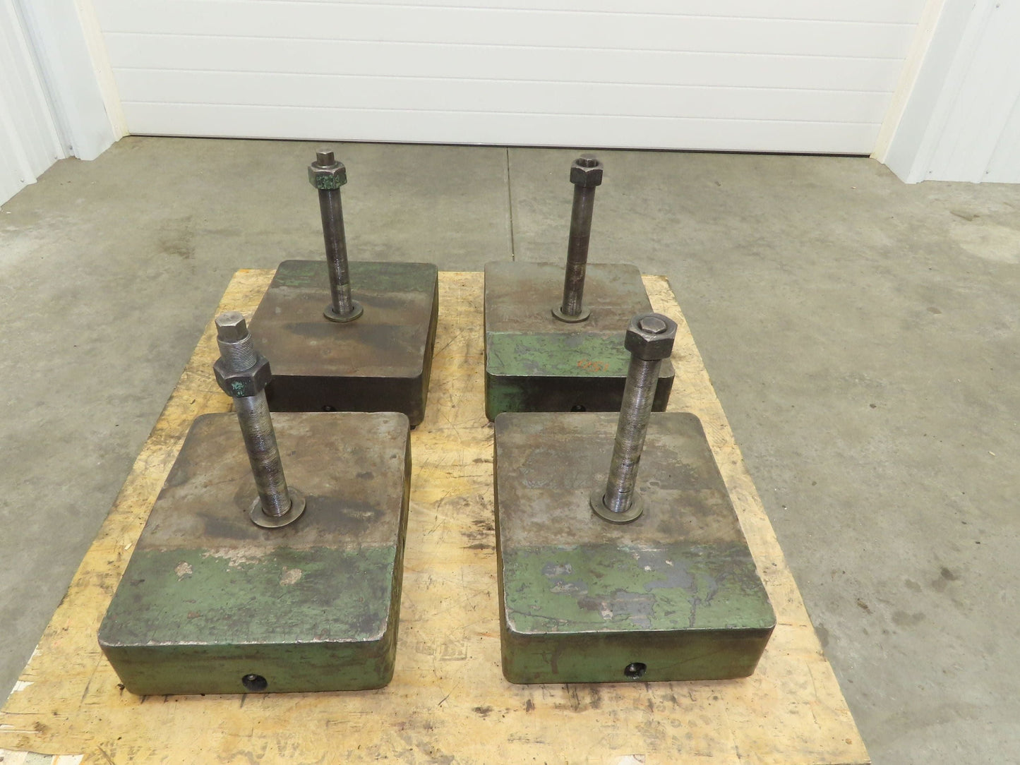 Industrial Machine Leveling Feet 13x16" Pad 1.5"-12 Thread  Set of 4 Green
