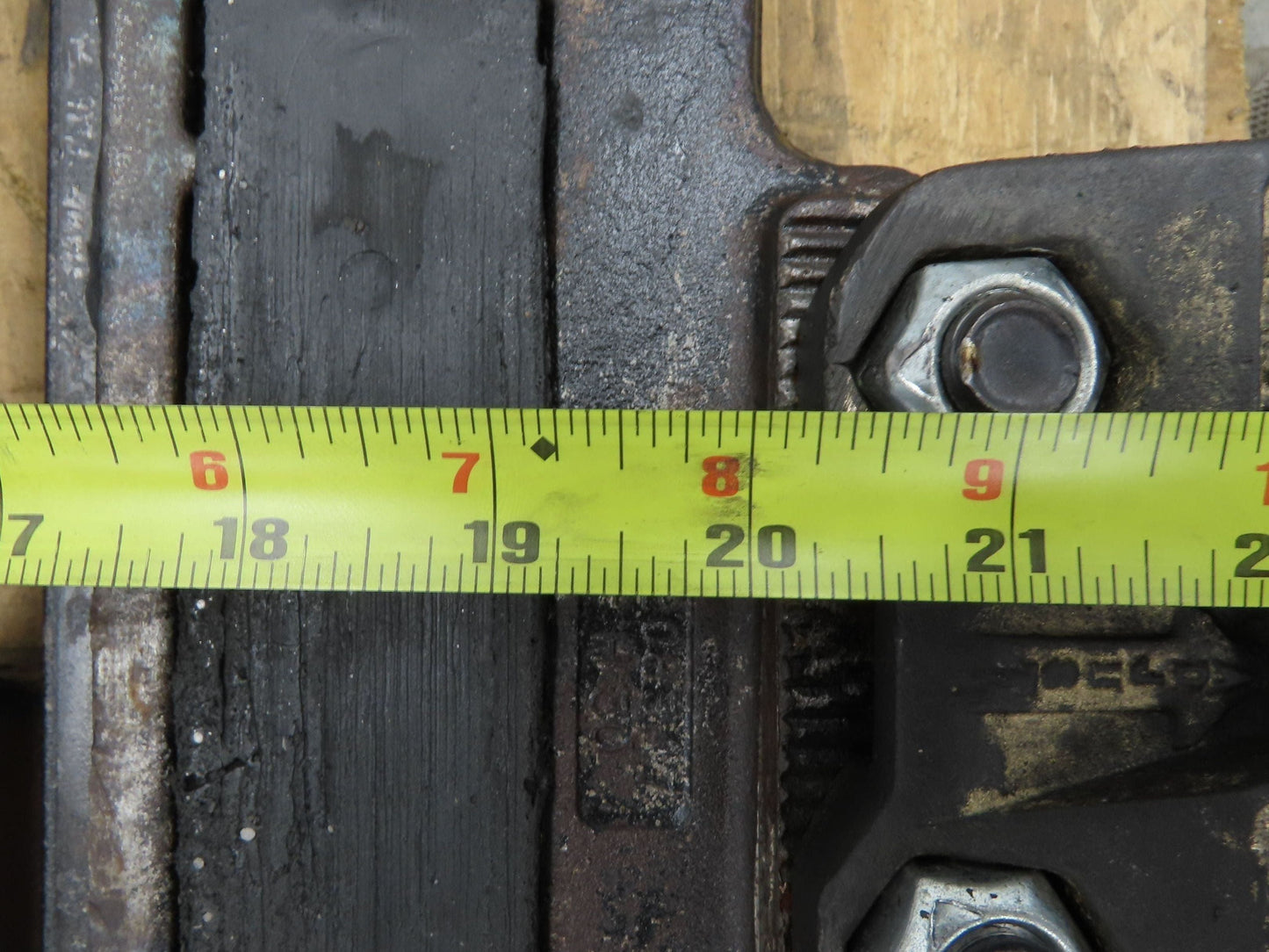 Cascade Forklift Class 3 SideShift Fork Positioner Attachment 20"x 41" W 10000lb