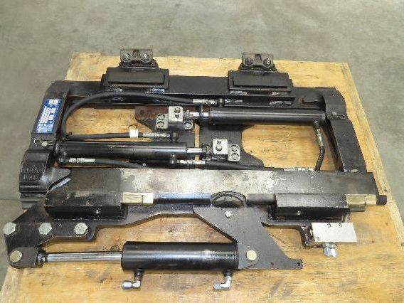 Cascade Forklift Class 3 SideShift Fork Positioner Attachment 20"x 41" W 10000lb