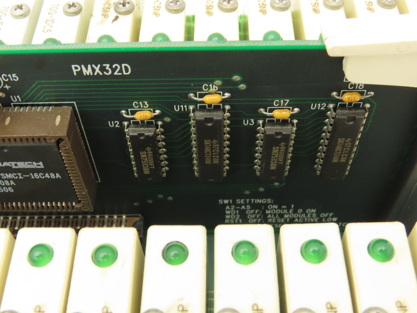 Grayhill 70GRCP32-HL PLC Relay 32-Channel Circuit PMX32D Board 70G-IDC5 Relays