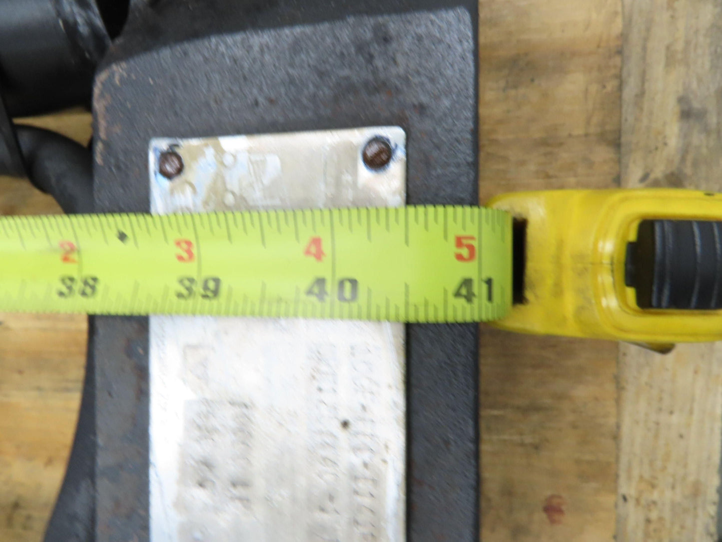 Cascade Forklift Class 3 SideShift Fork Positioner Attachment 20"x 41" W 10000lb