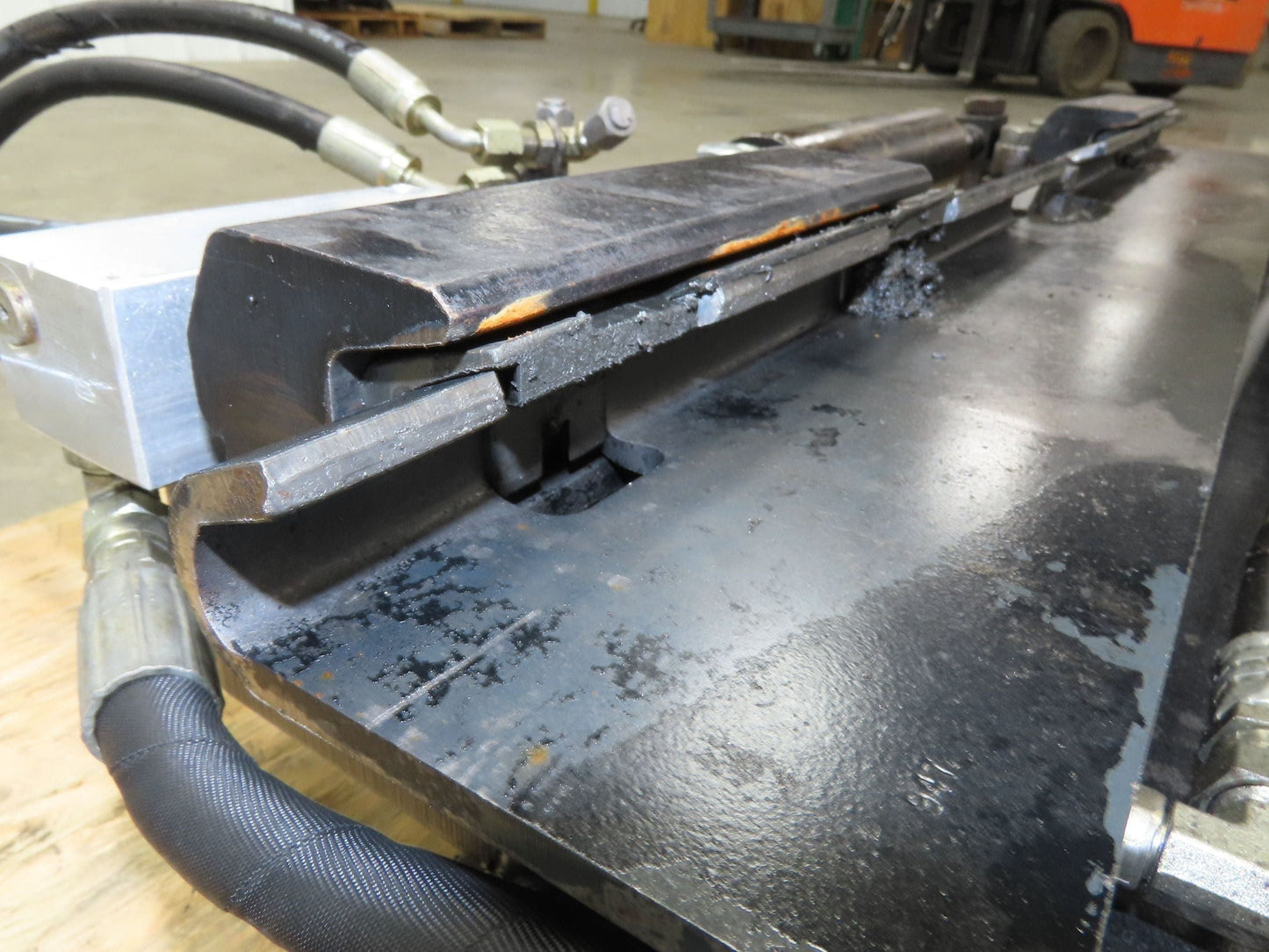 Cascade Forklift Class 3 SideShift Fork Positioner Attachment 20"x 41" W 10000lb