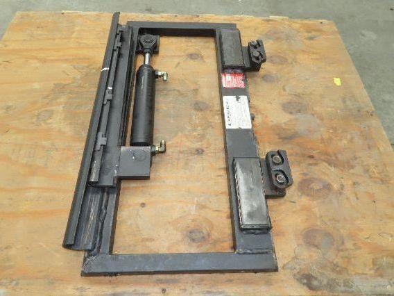 Bolzoni Auramo Forklift Class 2 SideShift Attachment 16" x 32" Wide 5500lbs