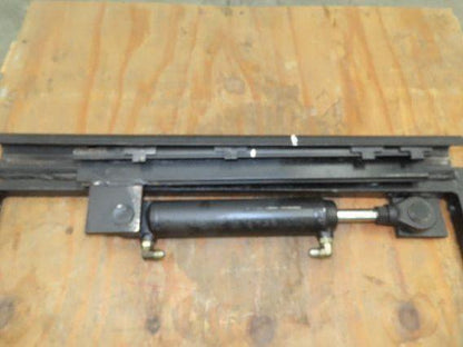 Bolzoni Auramo Forklift Class 2 SideShift Attachment 16" x 32" Wide 5500lbs