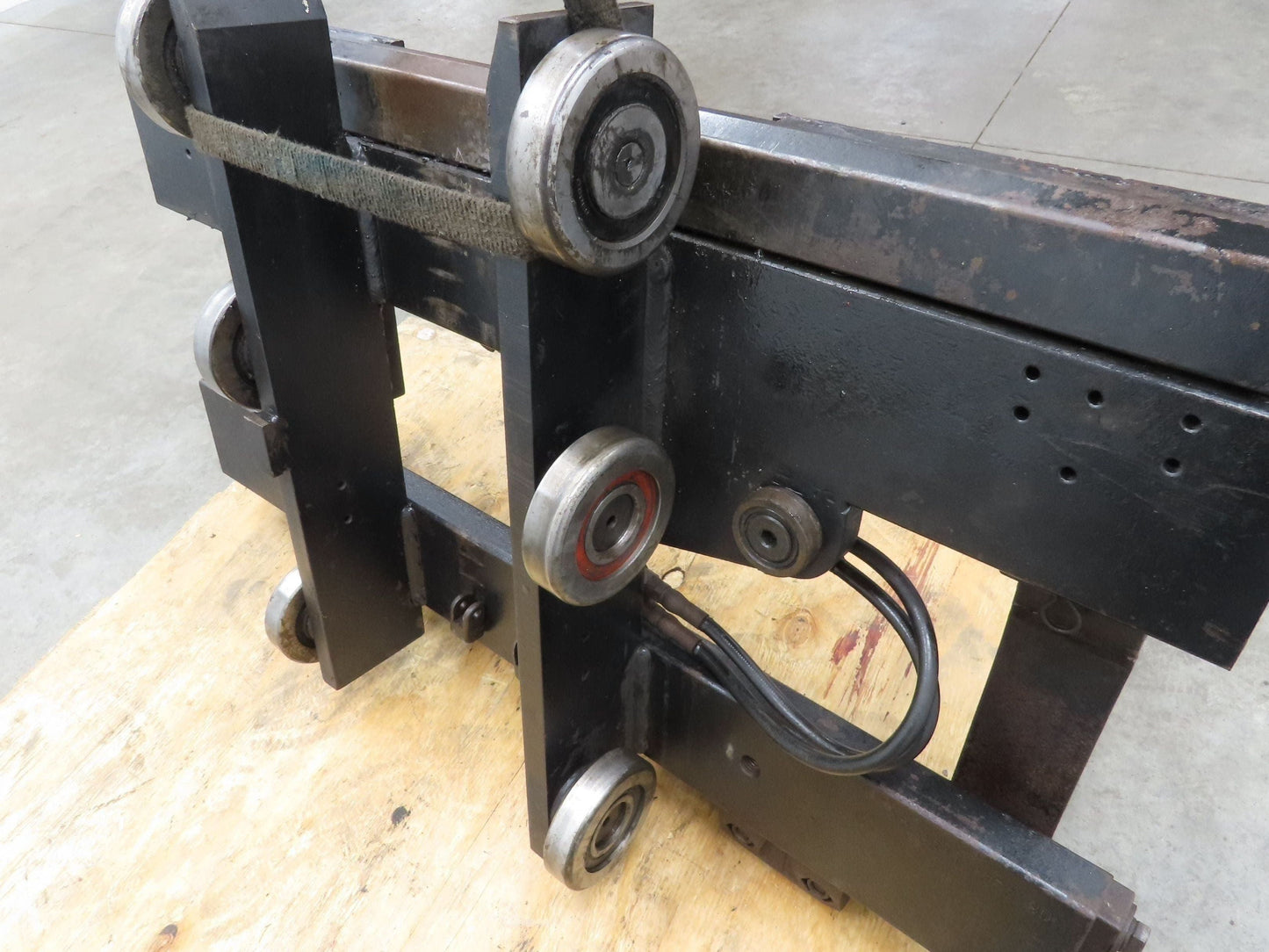 Forklift Class 3 SideShift Attachment 20" x 41" Wide 600lbs Lift Bracket Roller