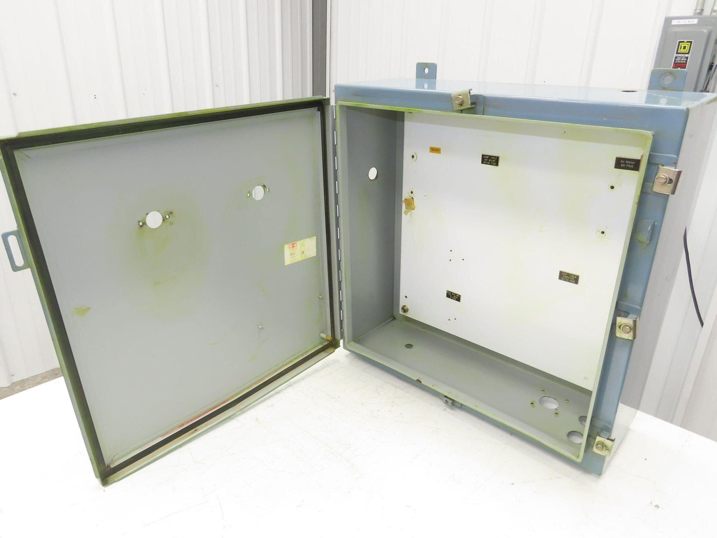 Hoffman A242408LP Electrical Enclosure Control Panel 24x24x8" Backplate JIC