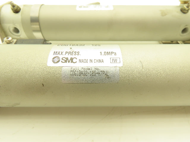 SMC CDG1BA32-125 Pneumatic Double Acting Round Cylinder 125mm Stroke Lot of 2