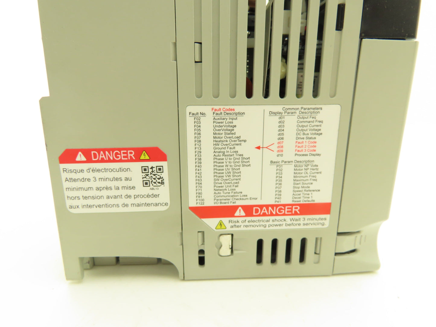 Allen Bradley 22B-A5P0N104 PowerFlex 40 Variable AC Drive VFD 1Hp 240V 1PH Input