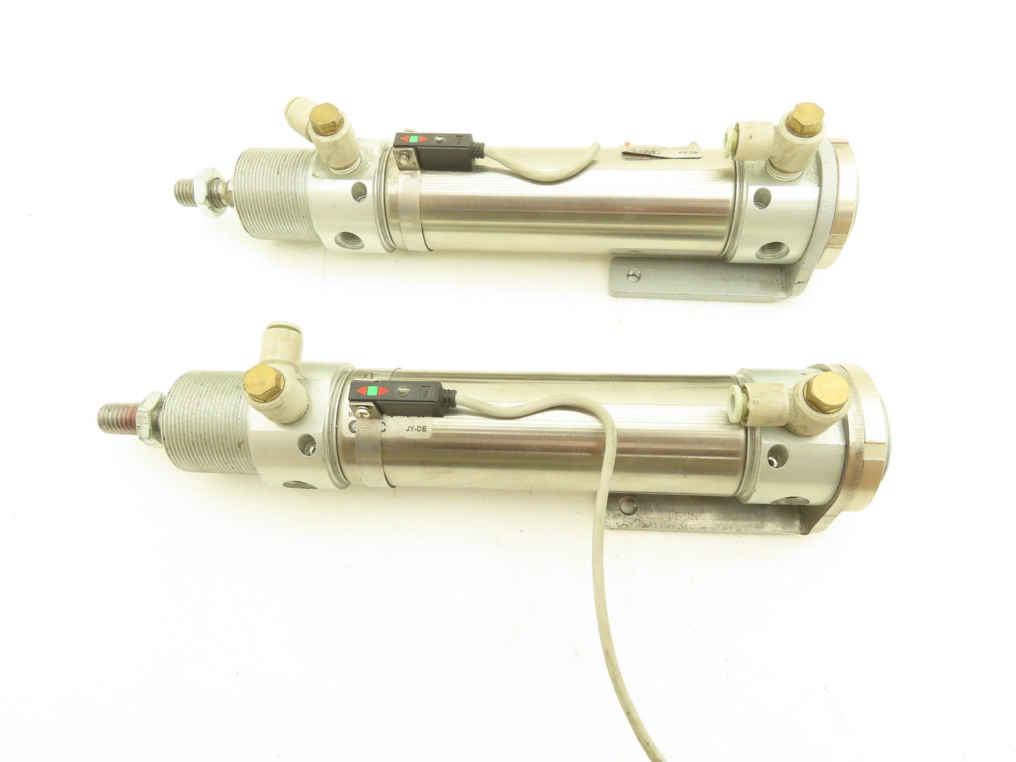 SMC CD76E40-100C-B Pneumatic Double Acting Round Cylinder 100mm Stroke Lot of 2