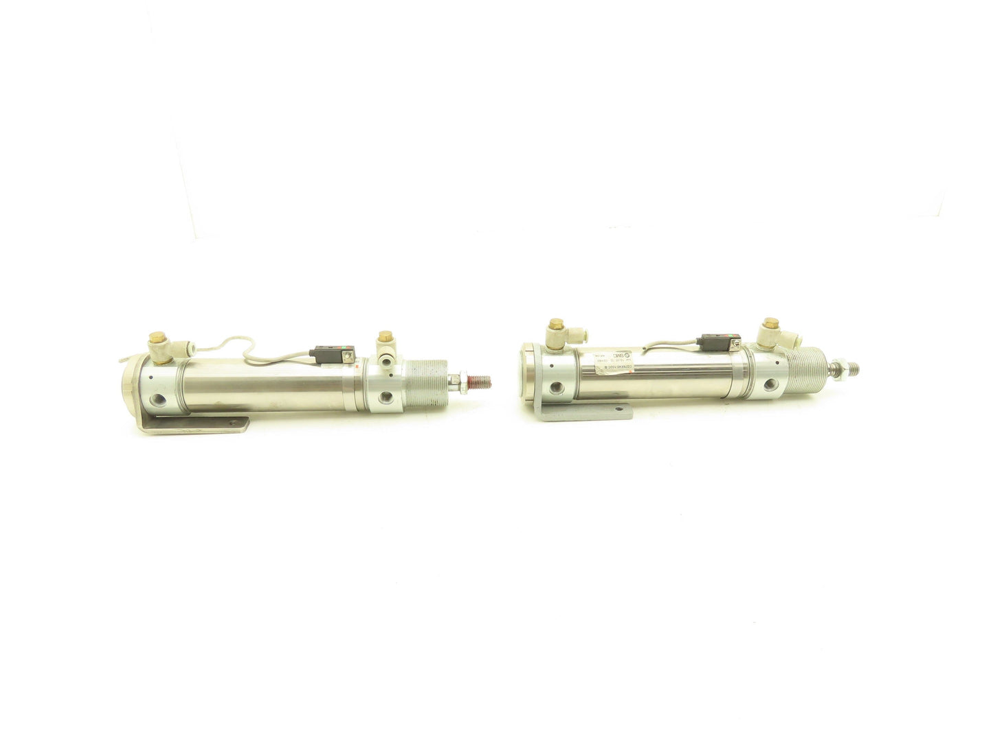 SMC CD76E40-100C-B Pneumatic Double Acting Round Cylinder 100mm Stroke Lot of 2