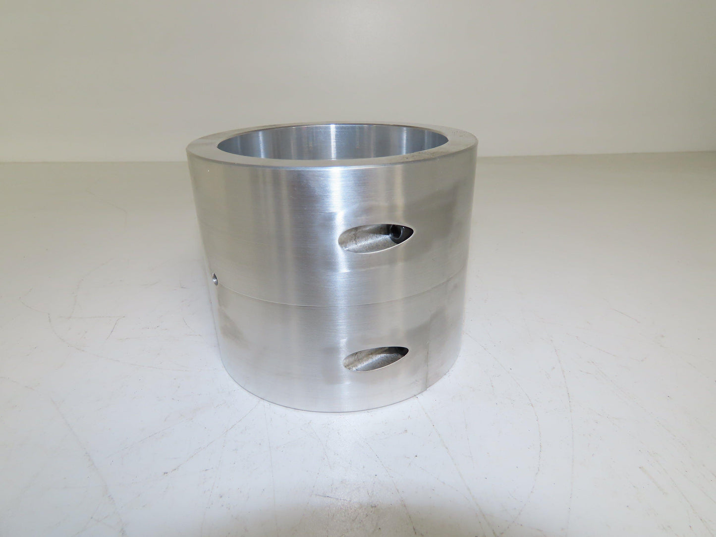 Maxcess Americas Aluminum Shaft Coupler Sleeve 4" ID 5" OD 4" W M6-1.0