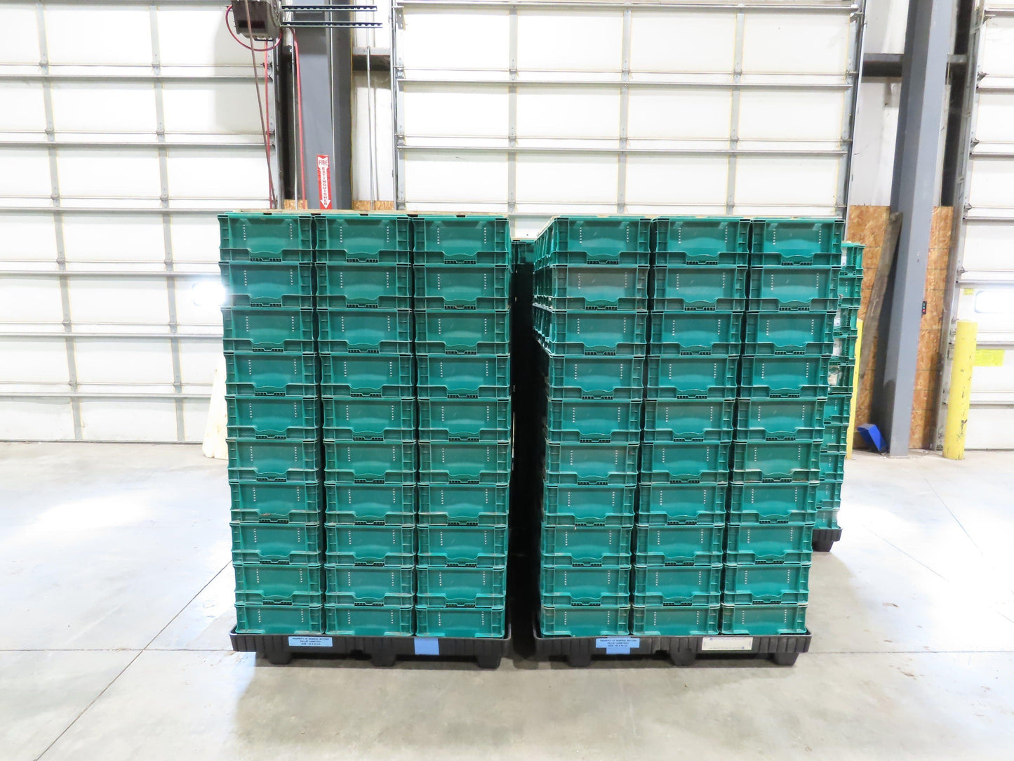 Lewis SO4815-7 Stackable GREEN Plastic Tote Container Bin 48x15x7" Lot of 30