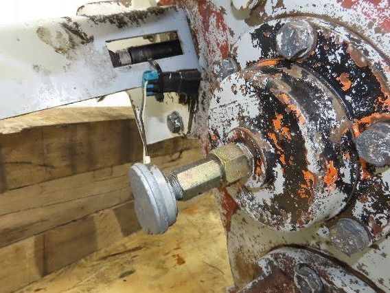 Oshkosh F2146 Rockwell Transfer Case Hi Low Pneumatic Front Wheel Drive