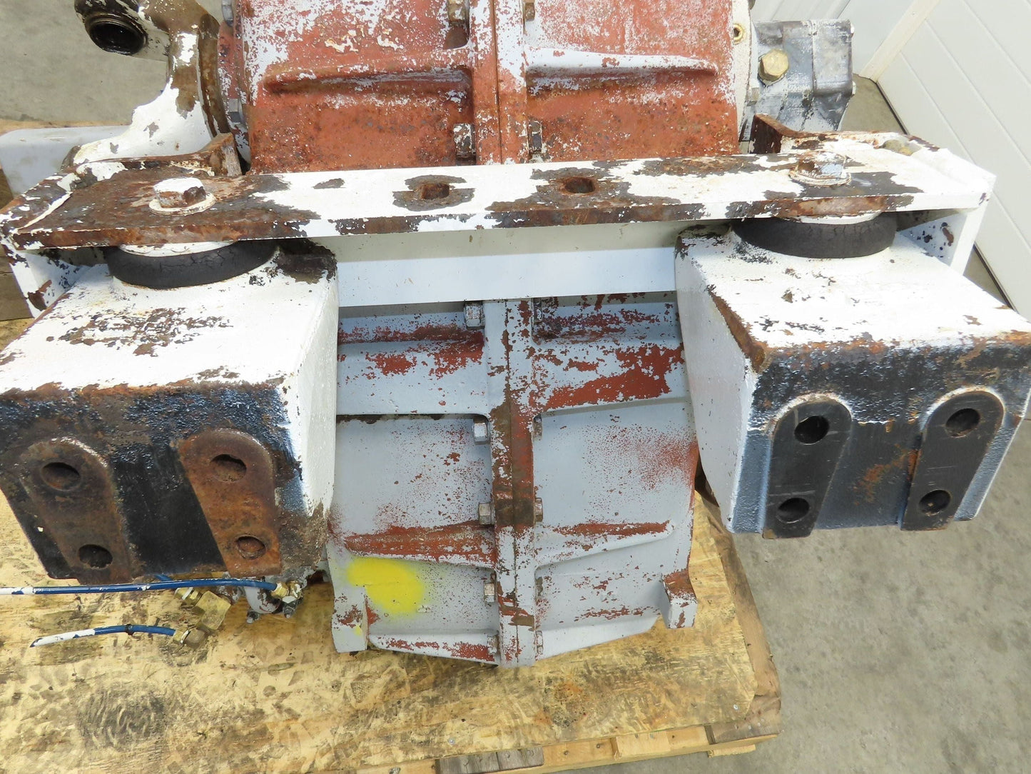 Oshkosh F2146 Rockwell Transfer Case Hi Low Pneumatic Front Wheel Drive