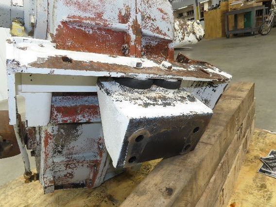 Oshkosh F2146 Rockwell Transfer Case Hi Low Pneumatic Front Wheel Drive