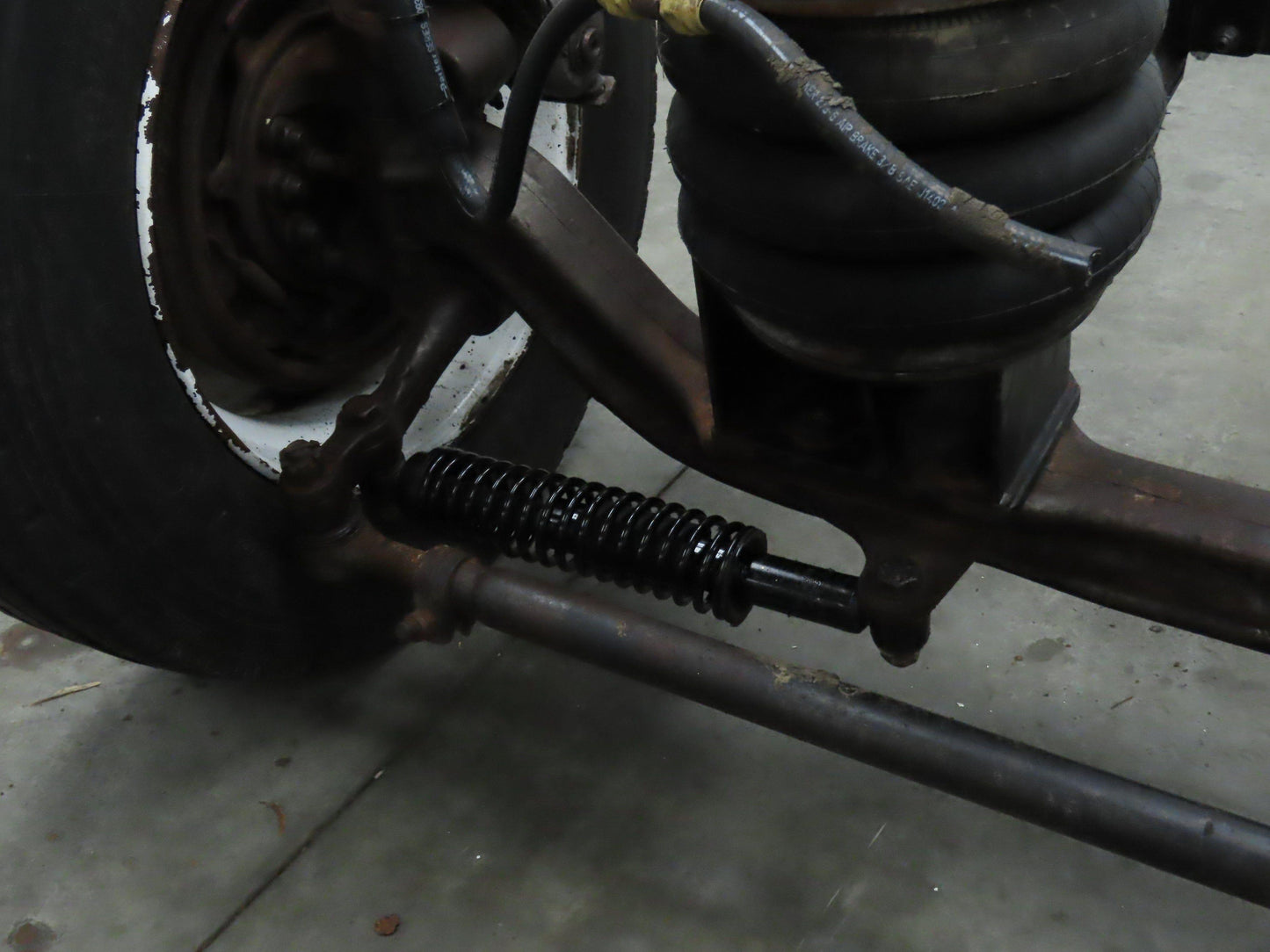 Oshkosh PI13D-BXXKIC Hendrickson Drop Axle Heavy Duty Truck Tag Axle Controller