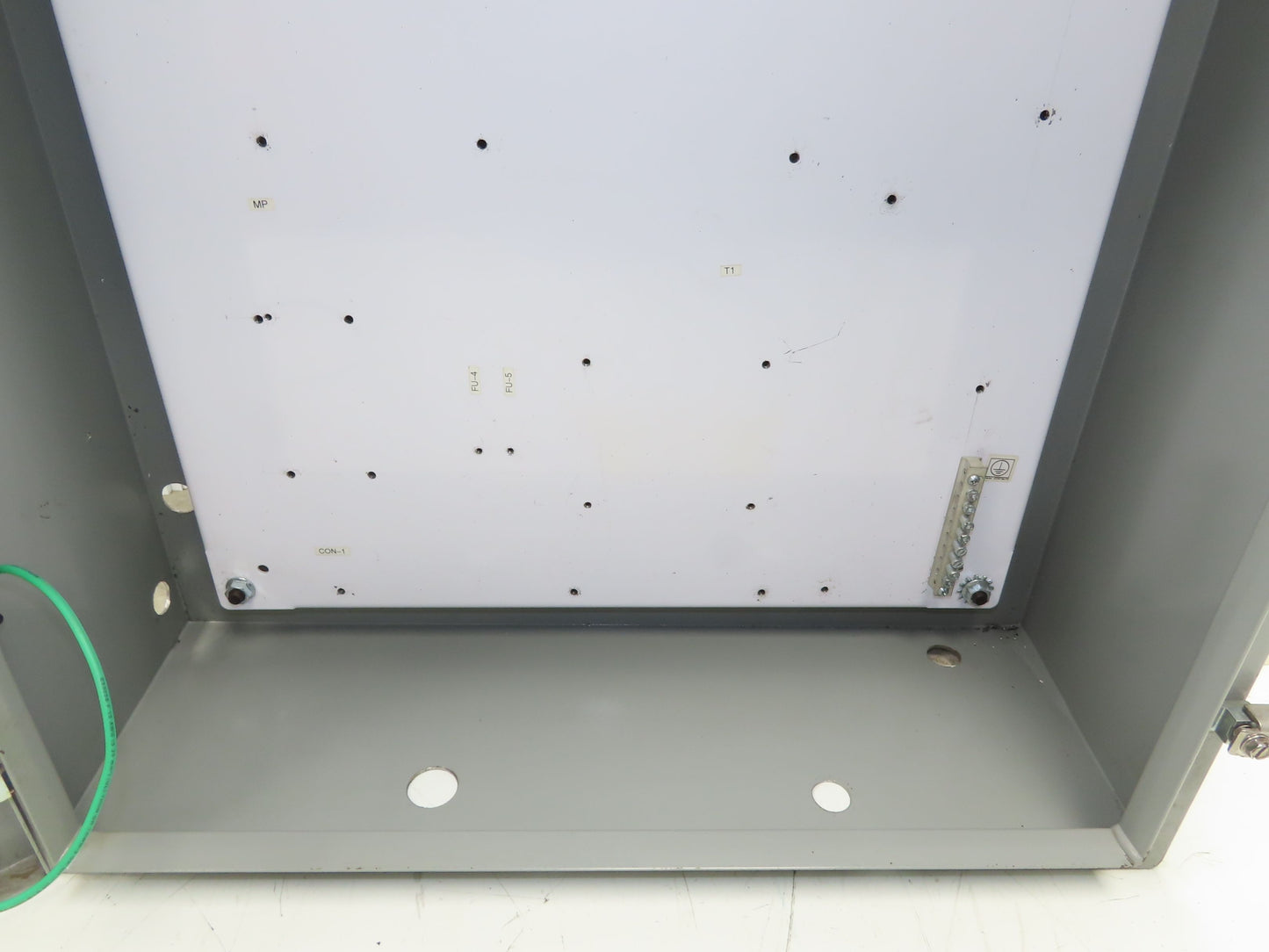 SCE SCE-24H2408LP Electrical Enclosure Junction Box 24x24x8" Type 12 Gray