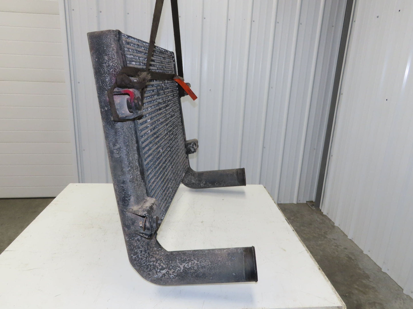 G & O 099G2045-004 Radiator 1997 Oshkosh 28x25" Coolant 3-1/2" ID Inlet Aluminum