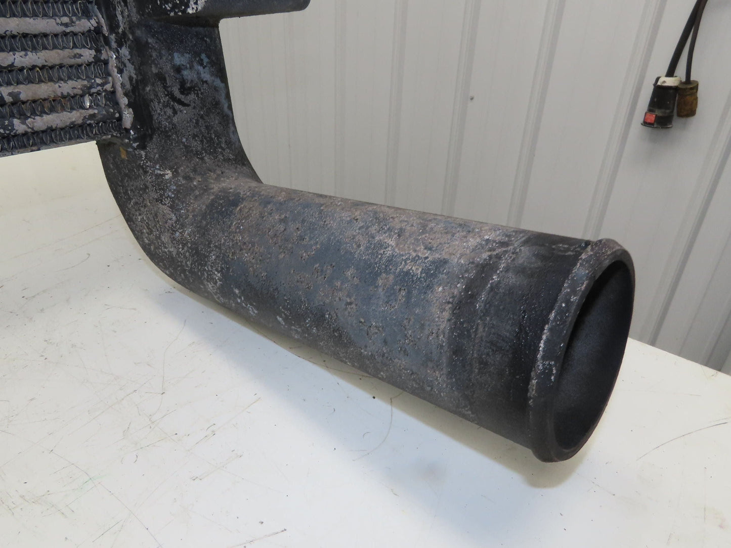 G & O 099G2045-004 Radiator 1997 Oshkosh 28x25" Coolant 3-1/2" ID Inlet Aluminum