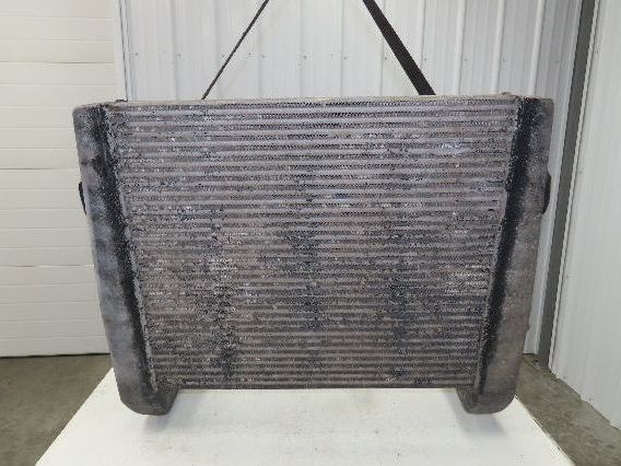 G & O 099G2045-004 Radiator 1997 Oshkosh 28x25" Coolant 3-1/2" ID Inlet Aluminum