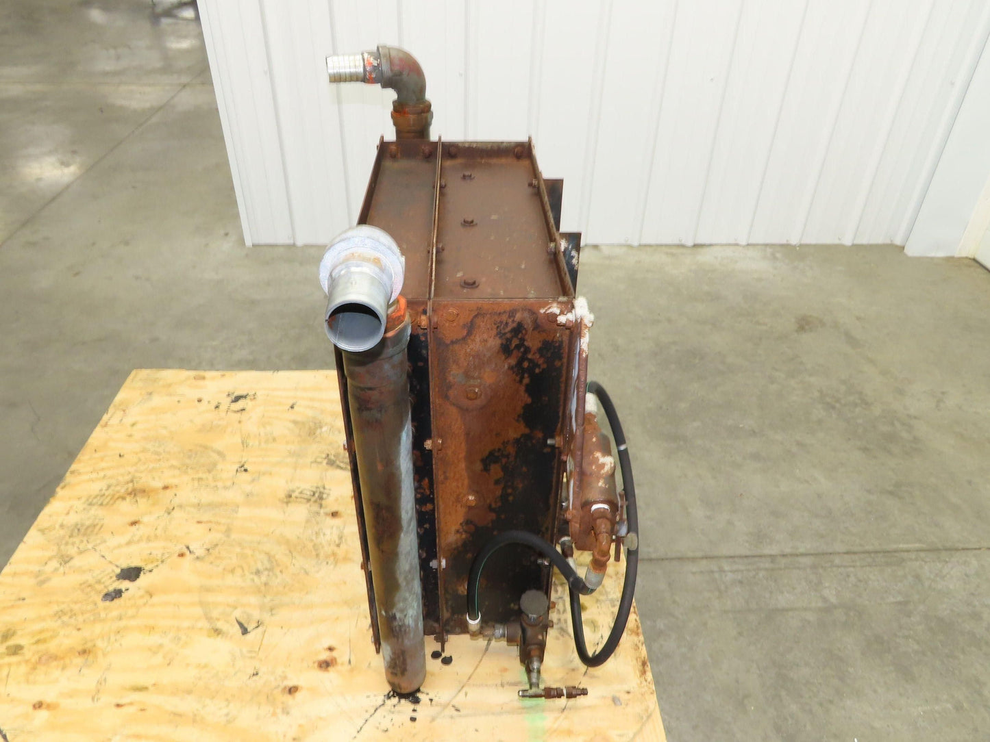 Oshkosh F-2146 Hydraulic Heat Exchanger 24x24" Radiator Fan Cooled Flow Control